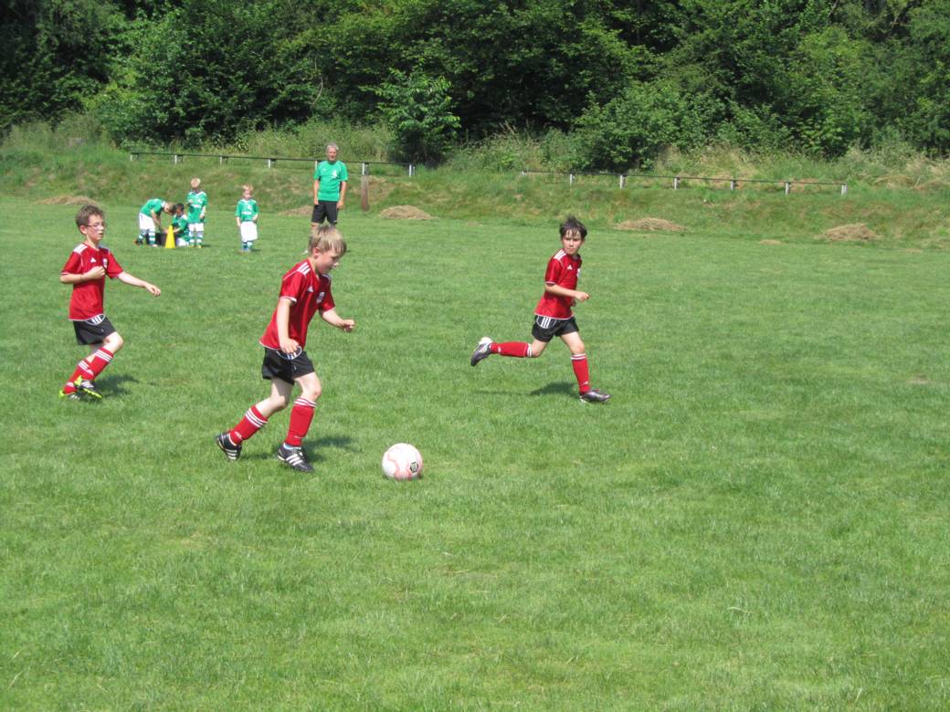 G-Jugend bei den  Sporttagen des FC Windhausen