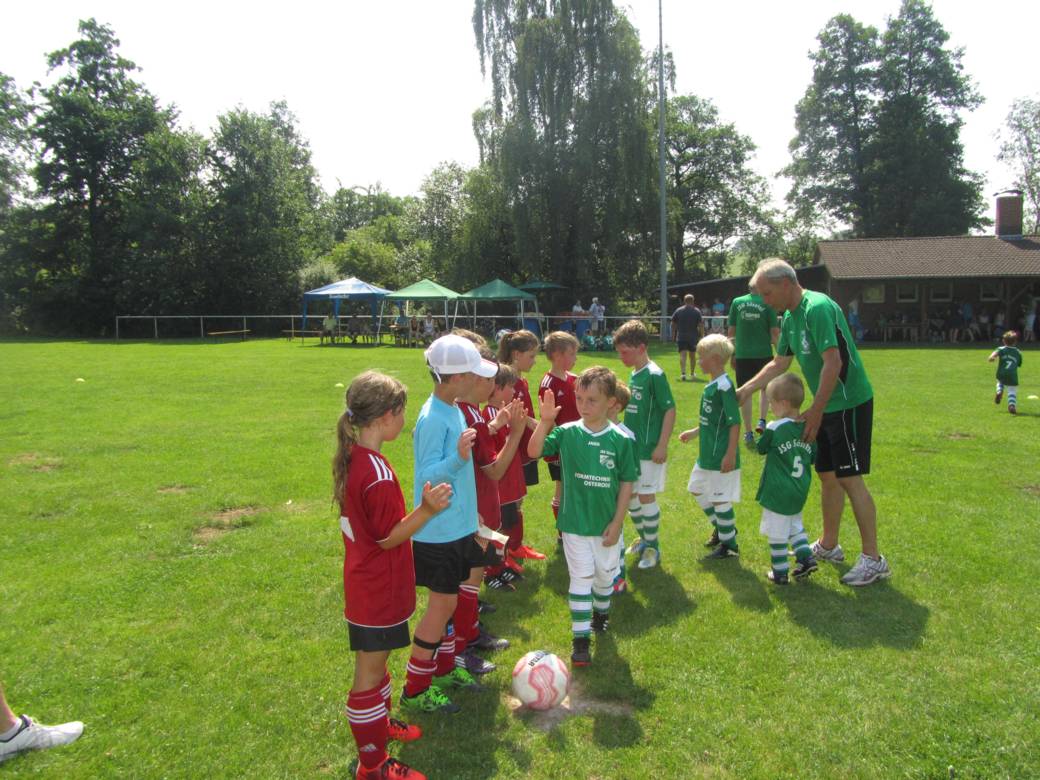 G-Jugend bei den  Sporttagen des FC Windhausen